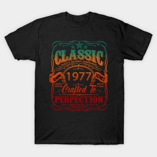 Vintage 1977 Limited Edition 47 Year old 47th Birthday T-Shirt